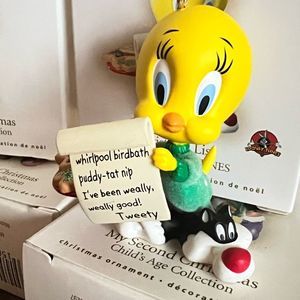 Vintage 2007 Hallmark Keepsake Chwistmas List Tweety LOONEY TUNES Ornament